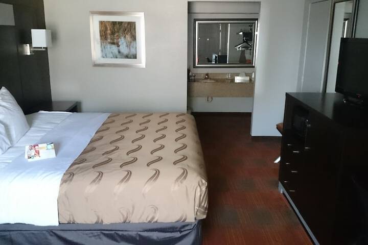 Room 40 of 62
