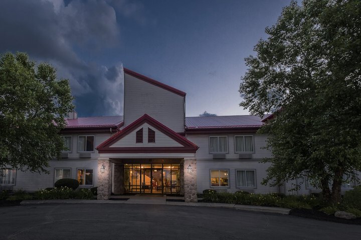 Hotel 2 of 23