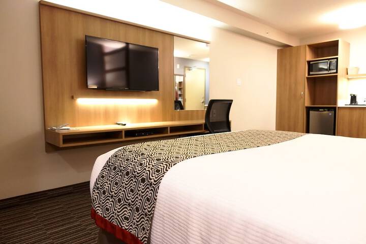 Room 30 of 71