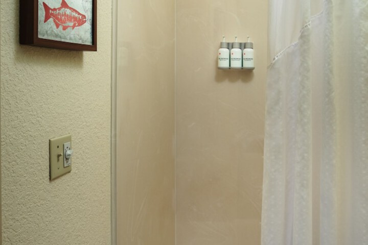 Room 22 of 33