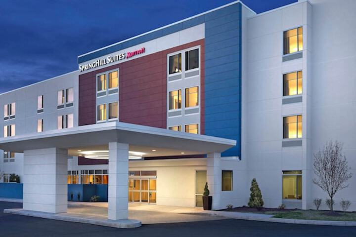 Springhill Suites Buffalo Airport