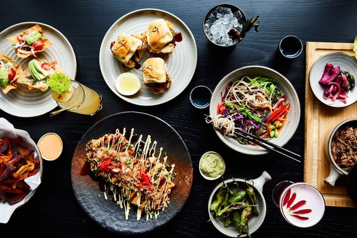Dining 57 of 70