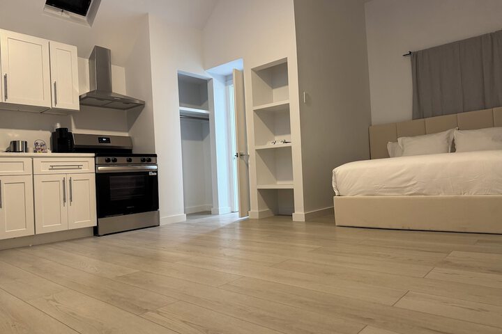 Wainscott Woods Retreat
