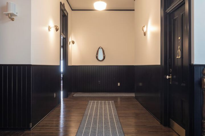 Ballroom/Hall 42 of 47