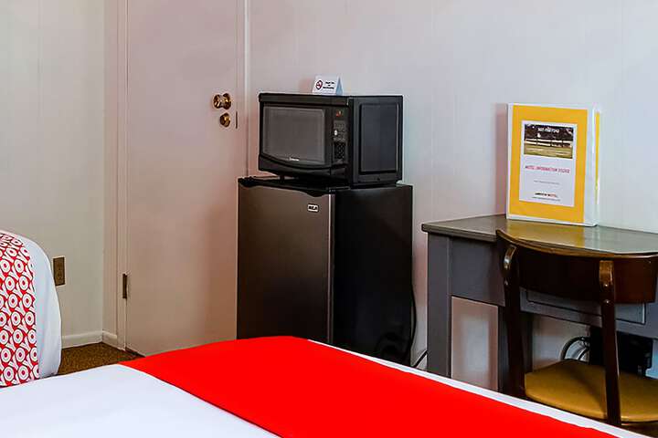 Room 9 of 23