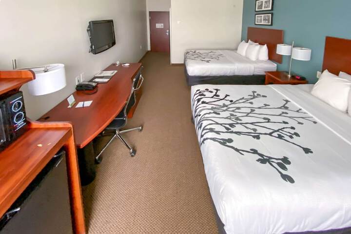 Room 7 of 14