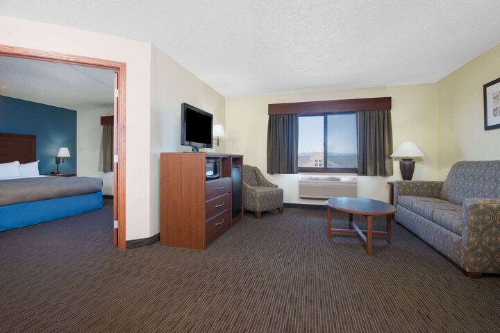 Room 42 of 67