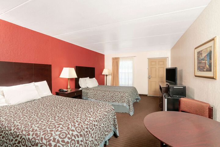 Room 18 of 36