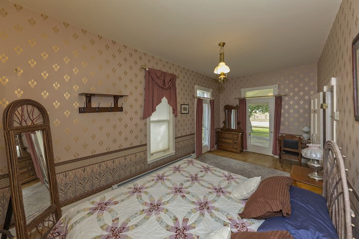 Room 89 of 115