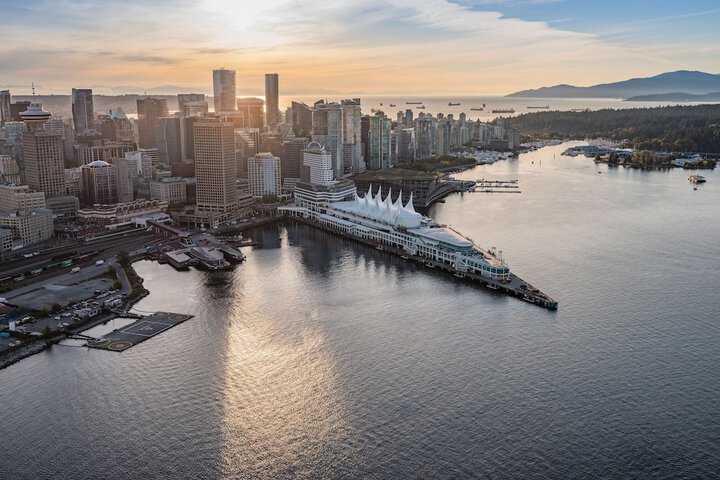 Delta Hotels by Marriott Vancouver Downtown Suites - Downtown Vancouver