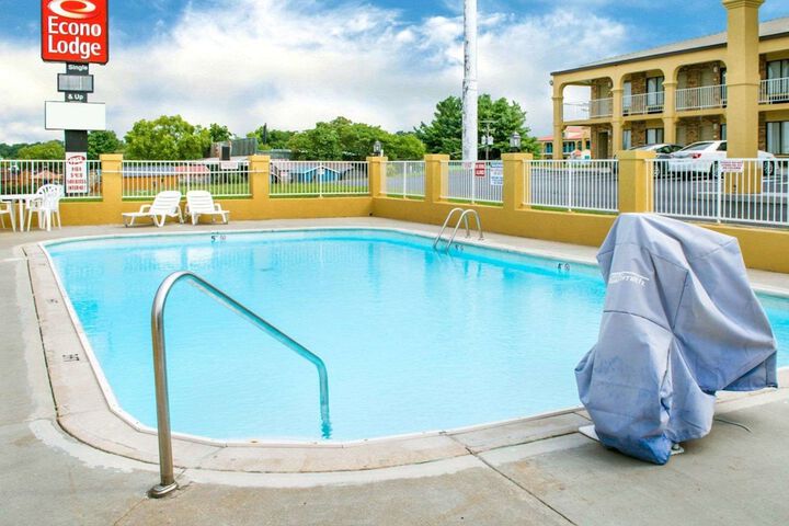 Pool 5 of 29