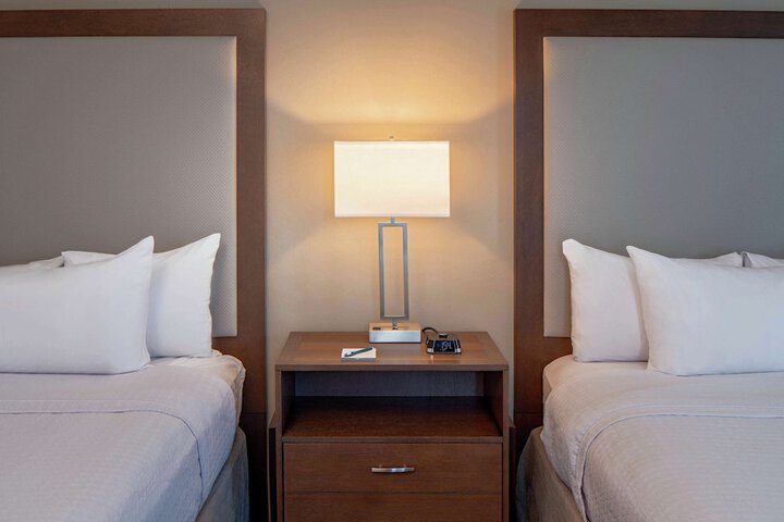 Room 33 of 63