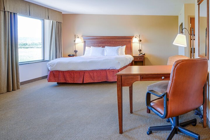 Room 13 of 46