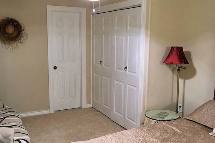 Room 54 of 182