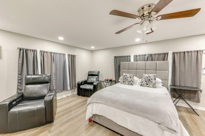 Private Yard: Pet-friendly Studio in New Boston!