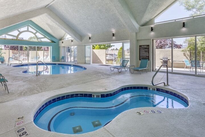 Pool 11 of 56