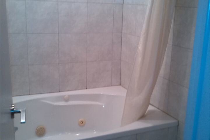 Room 26 of 39