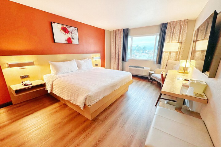Room 126 of 168