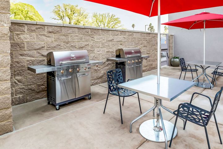 Home2 Suites by Hilton West Sacramento CA
