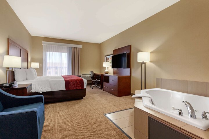 Room 42 of 47