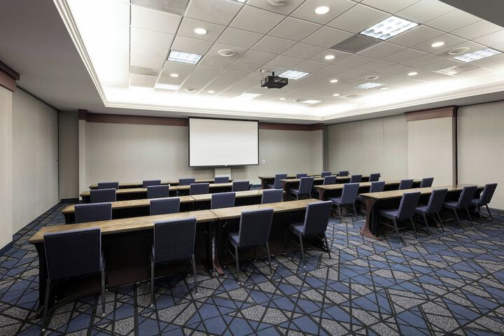 Courtyard by Marriott Wichita at Old Town
