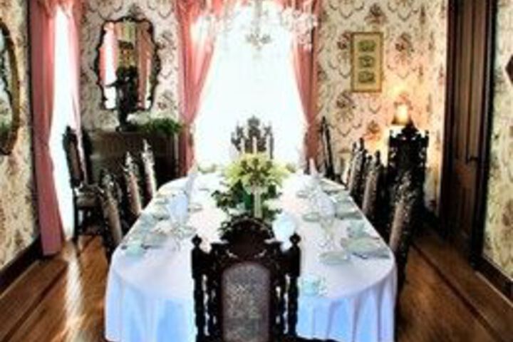 Herrold on Hill Bed and Breakfast