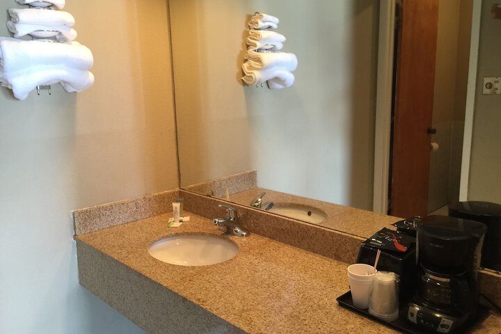 Room 20 of 42