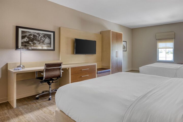 Best Western Bandera Suites & Saloon