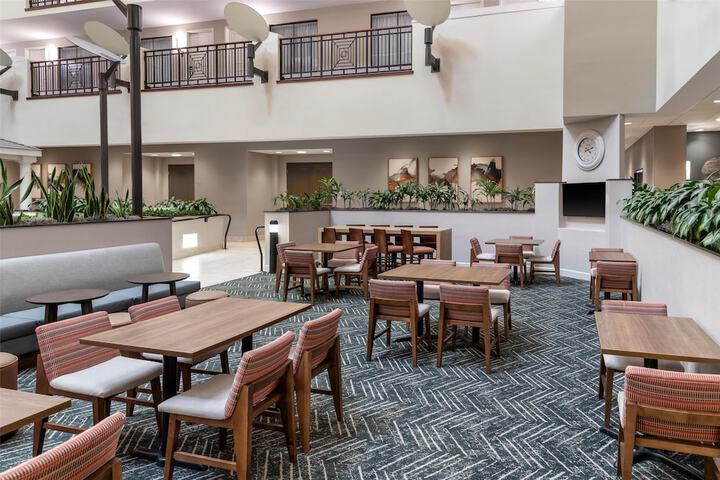 Embassy Suites by Hilton Fort Myers Estero
