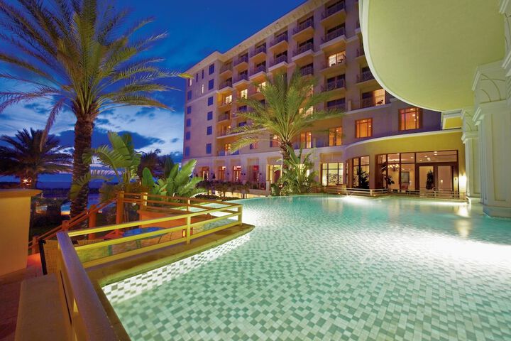 Sandpearl Resort