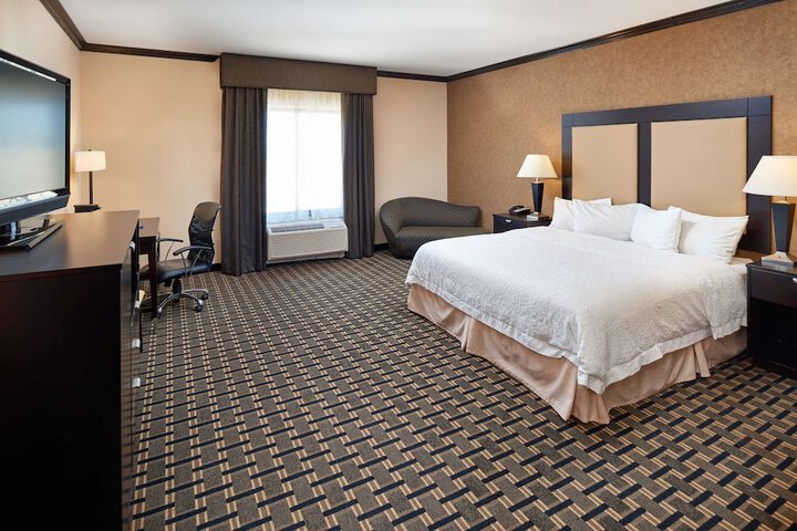 Hampton Inn & Suites Longview North