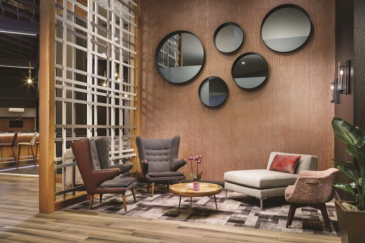 Hotel Interior 14 of 96