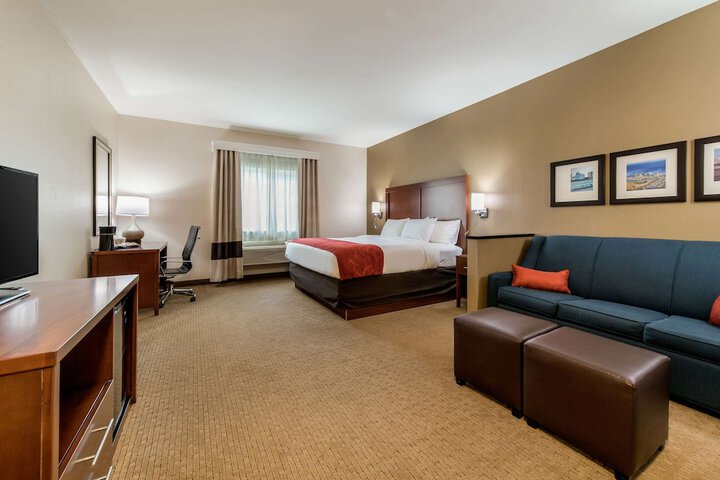 Room 42 of 57