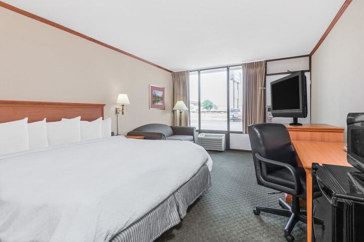 Room 20 of 47