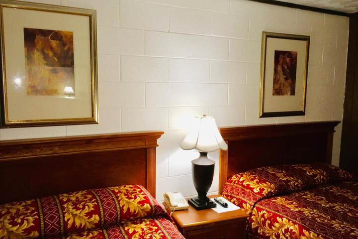 Room 42 of 66