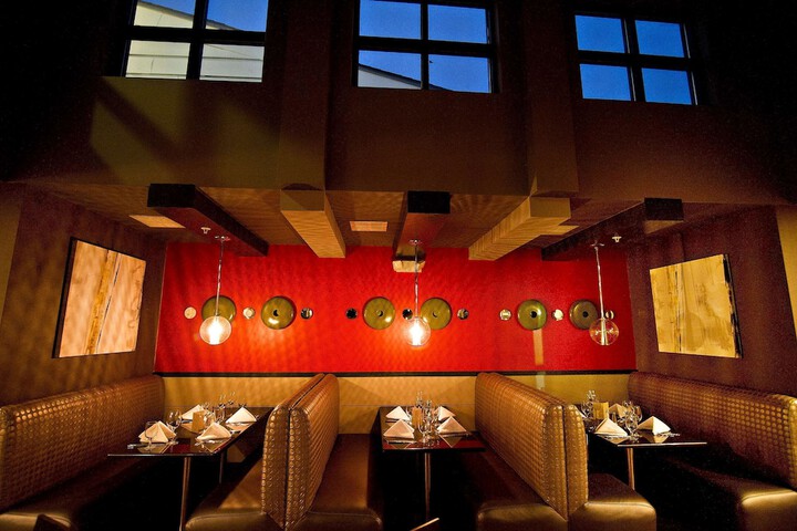 Dining 21 of 28