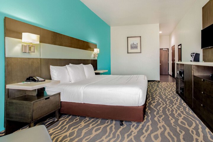Room 21 of 29