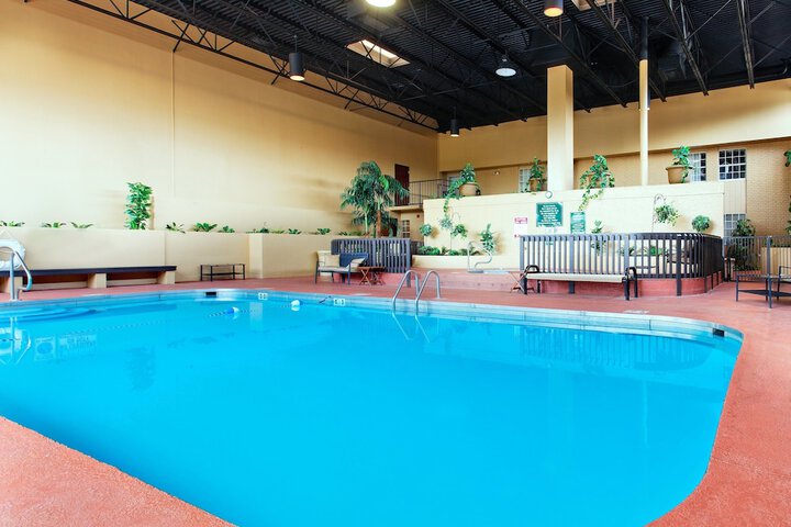 Pool 13 of 76