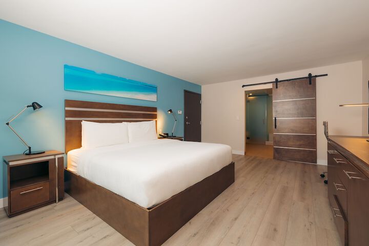 Room 19 of 52