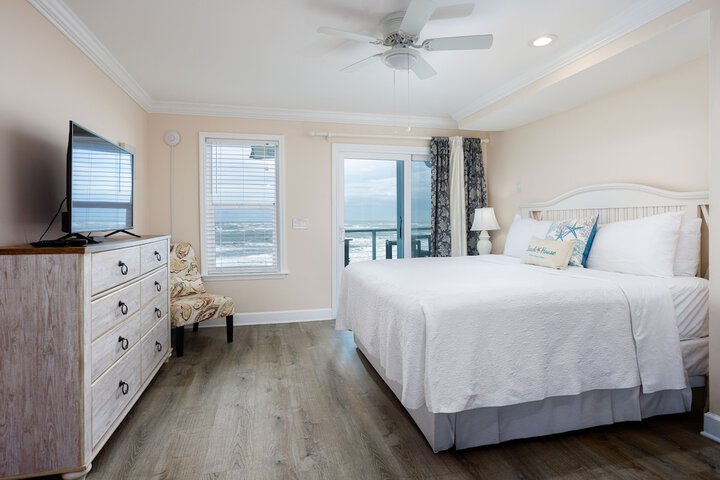 Room 16 of 50