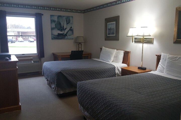 Amerivu Inn & Suites New Richmond