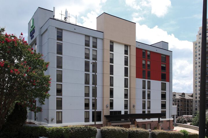 Hotel 3 of 36