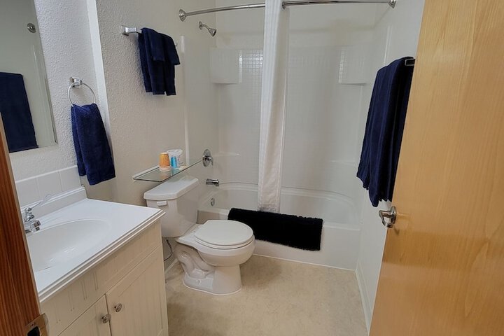 Room 7 of 25