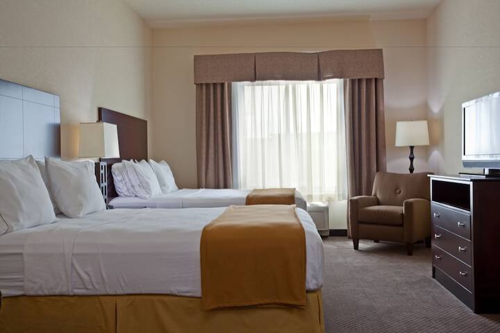 Room 18 of 36