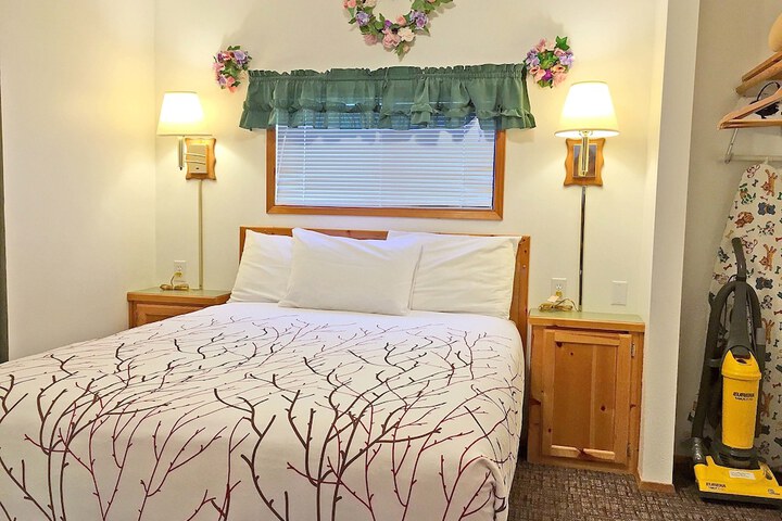 Room 125 of 183