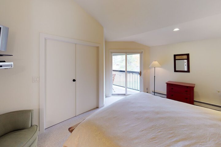 Room 314 of 361