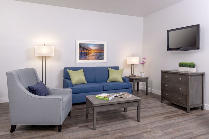 Beachfront Inn and Suites at Dana Point