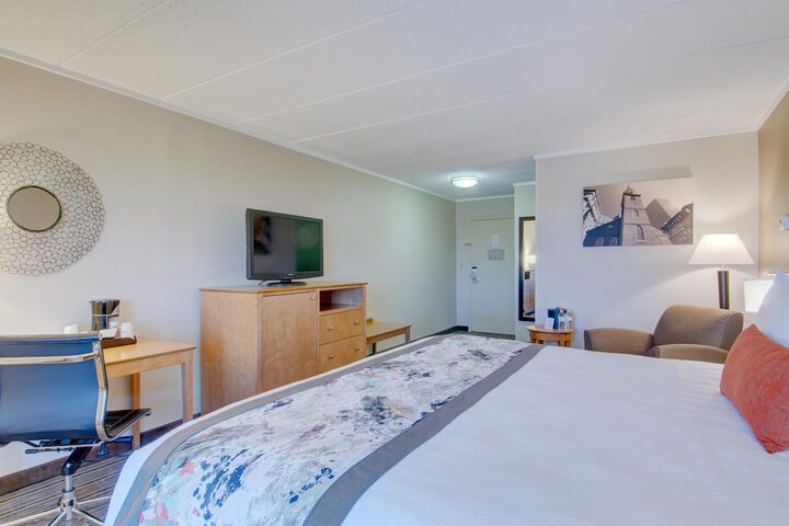 Room 10 of 41