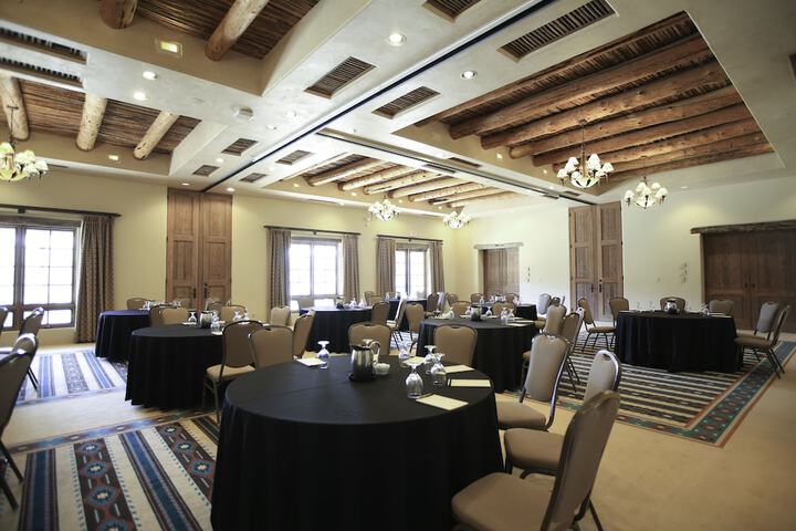 Ballroom/Hall 61 of 84