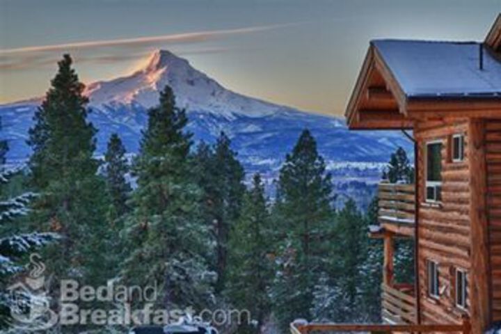 Bigfoot Lodge B & B